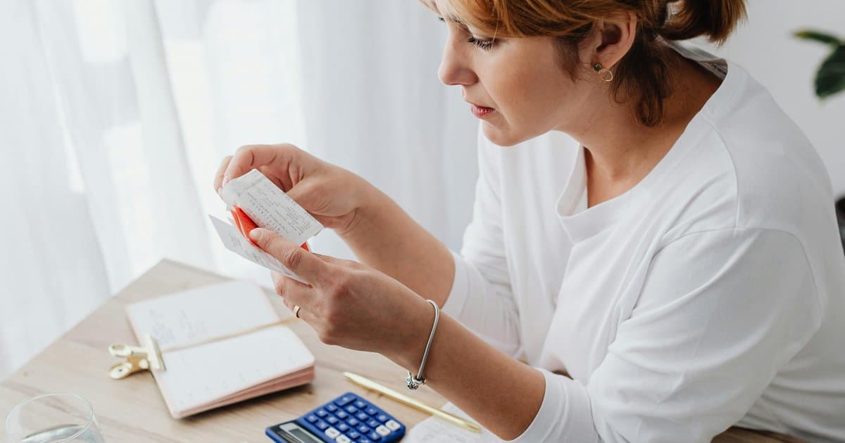 How I Save $500/Month with This Budget Tracker